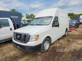 NISSAN NV 2500