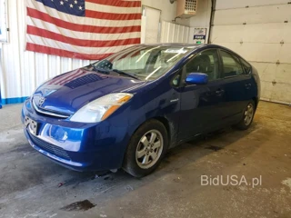 TOYOTA PRIUS BASE