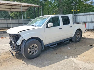 NISSAN FRONTIER PRO-4X