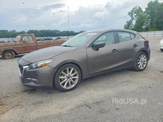 MAZDA 3 GRAND TOURING