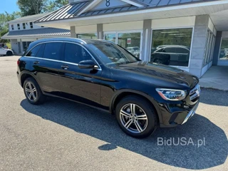 MERCEDES-BENZ GLC 300 4MATIC