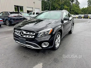 MERCEDES-BENZ GLA 250 4MATIC