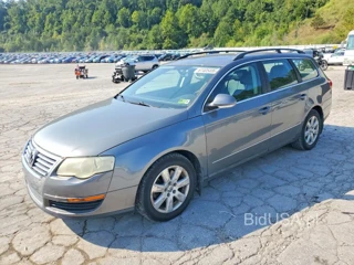 VOLKSWAGEN PASSAT 2.0T WAGON VALUE