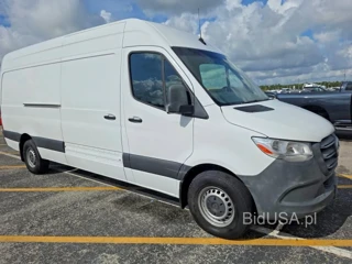MERCEDES-BENZ SPRINTER 2500