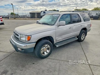 TOYOTA 4RUNNER SR5