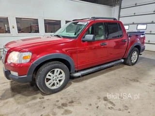 FORD EXPLORER SPORT TRAC XLT