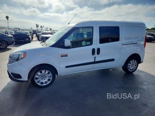 RAM PROMASTER CITY SLT
