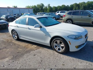 BMW 528I XDRIVE