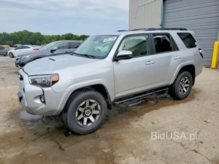 TOYOTA 4RUNNER TRD OFF-ROAD