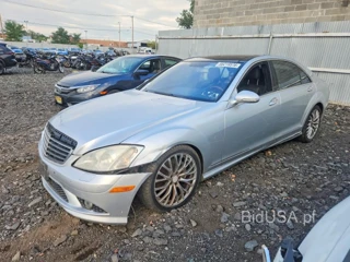 MERCEDES-BENZ S 550 4MATIC