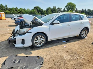 MAZDA 3 I
