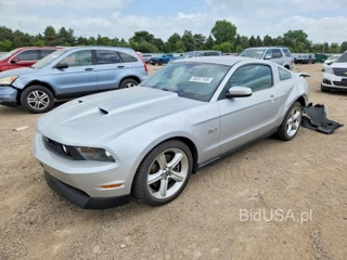 FORD MUSTANG GT