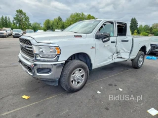 RAM 2500 TRADESMAN