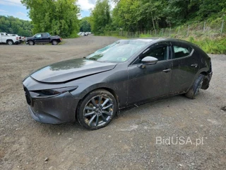 MAZDA 3 PREFERRED