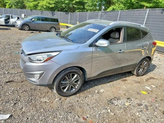 HYUNDAI TUCSON SE