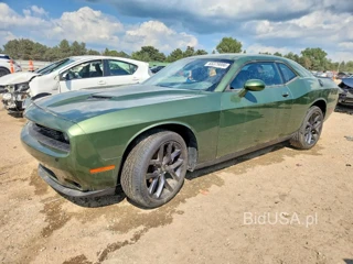 DODGE CHALLENGER SXT
