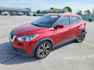 NISSAN KICKS SV
