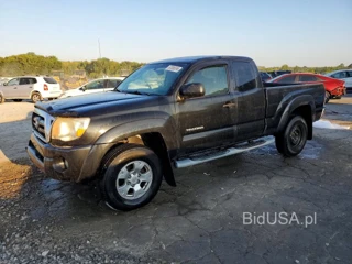 TOYOTA TACOMA PRERUNNER V6