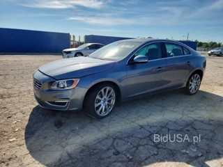 VOLVO S60 PLATINUM