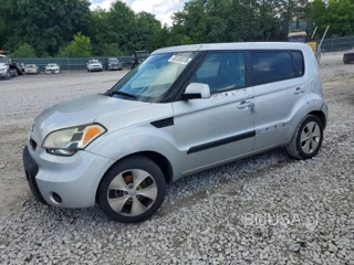 KIA SOUL +
