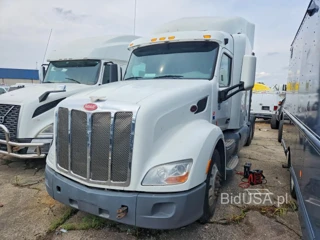PETERBILT 579