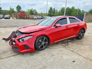MERCEDES-BENZ A 220