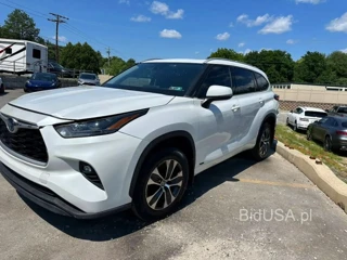 TOYOTA HIGHLANDER HYBRID XLE