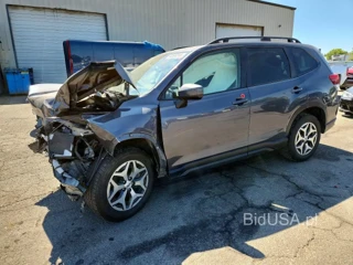 SUBARU FORESTER PREMIUM