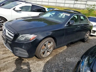 MERCEDES-BENZ E 300 4MATIC