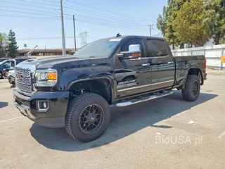 GMC SIERRA K2500 DENALI