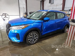 NISSAN KICKS SV