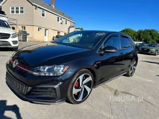 VOLKSWAGEN GTI S