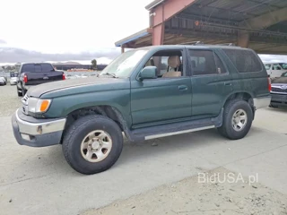 TOYOTA 4RUNNER SR5
