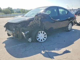 NISSAN VERSA SV