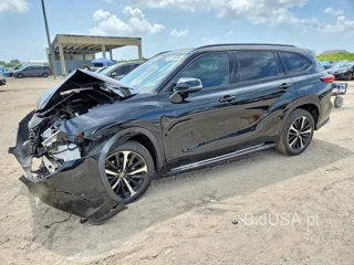 TOYOTA HIGHLANDER XSE