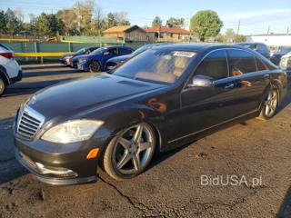 MERCEDES-BENZ S 550 4MATIC