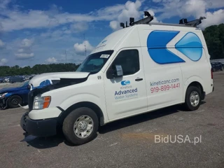 NISSAN NV 2500 HD SV