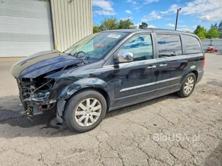 CHRYSLER TOWN & COUNTRY TOURING L