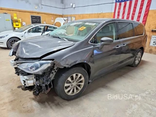 CHRYSLER PACIFICA TOURING PLUS