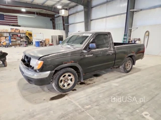 NISSAN FRONTIER XE