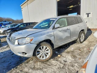 TOYOTA HIGHLANDER HYBRID