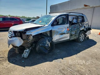 TOYOTA HIGHLANDER BASE
