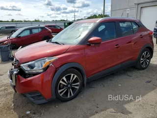 NISSAN KICKS SV