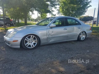 MERCEDES-BENZ E 500