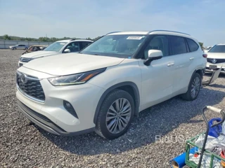TOYOTA HIGHLANDER PLATINUM