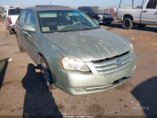 TOYOTA TOYOTA AVALON XLS