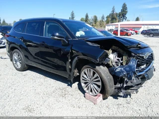 TOYOTA TOYOTA HIGHLANDER PLATINUM