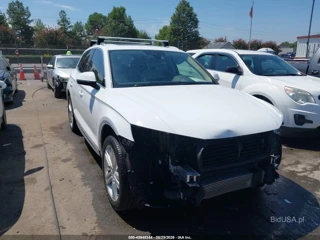 AUDI AUDI Q5 2.0T PREMIUM/2.0T TECH PREMIUM