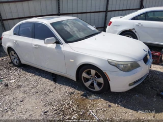 BMW 528I