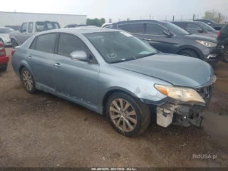 TOYOTA TOYOTA AVALON LIMITED
